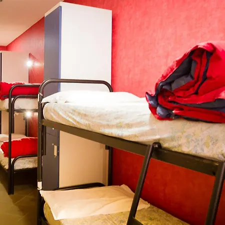 Youth Station Hostel-2